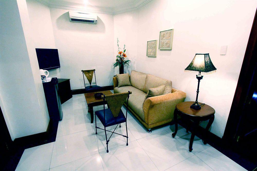 Vip Suite Hotel Makati City Exterior photo