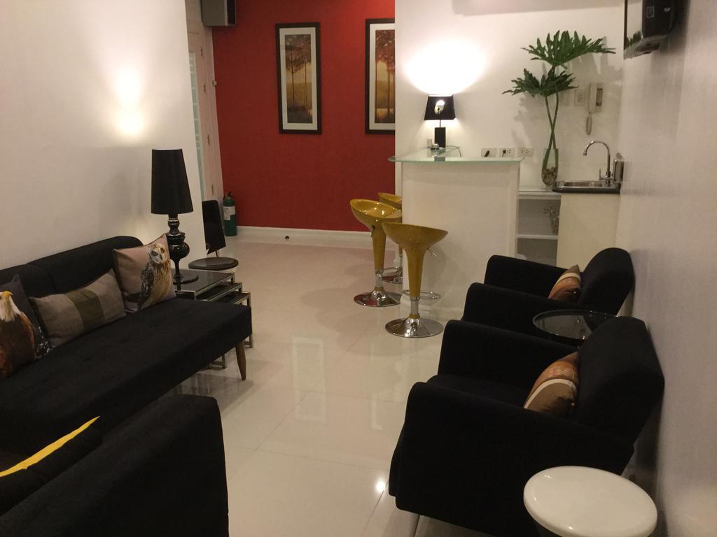 Vip Suite Hotel Makati City Exterior photo